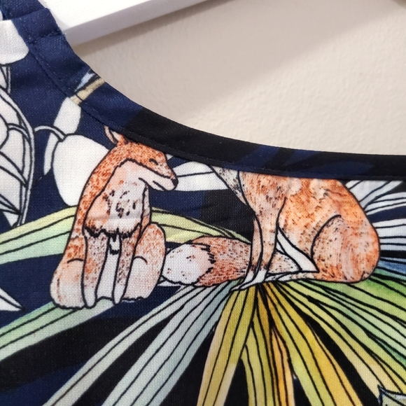 Andrea Moore - Designer Top with Deer Print - Size - Picture 9 of 10